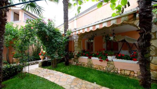 House Lisa - Foto 5, Garden, Garden view