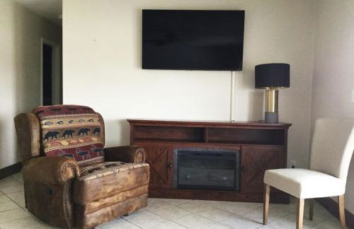 Serenity Retreat - Pine Haven WY - Foto 17