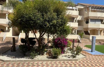 Cosy Apartment in a Secured Compound of PlayaSol with Large Pools - Foto 2