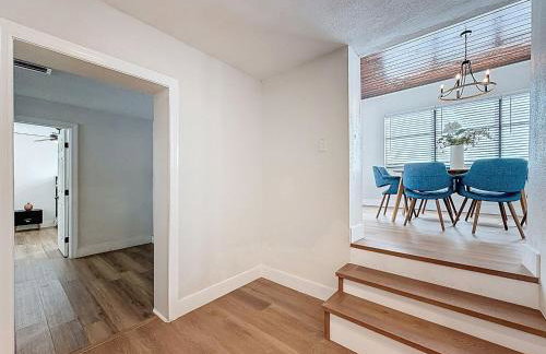 Newly Renovated | Minutes to Riverwalk & Beaches | Tampa Heights - Foto 49