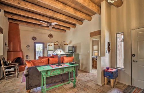 1 Mi to Santa Fe Plaza: Quiet Home w/ Patio - Foto 4