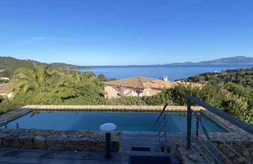 Magnifique villa vue mer avec piscine - Photo 5