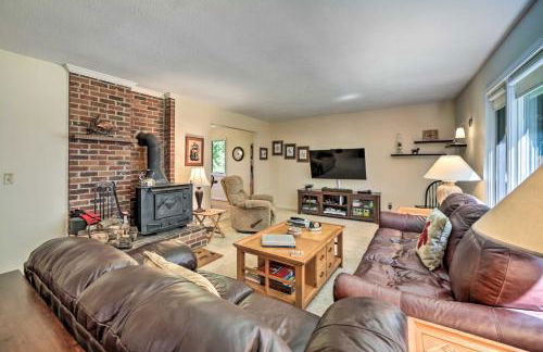 Brevard Retreat about 3 Mi to Downtown! - Foto 7