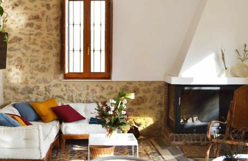 Villa Serrano, La casa rural de los mil suelos - Foto 15