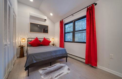 Brand New House with Huge Patio - Photo 17