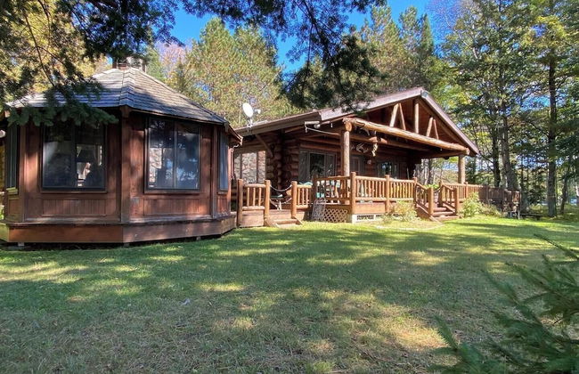 Two Bear Lodge on Lost Land Lake - Photo 42