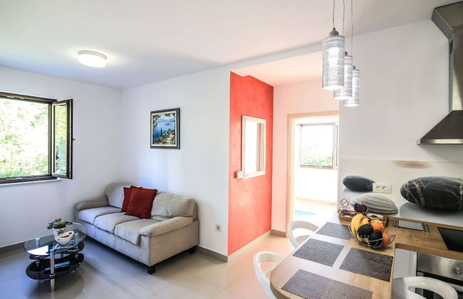 Spacious Apartment, Private Terrace in the Countryside, Wi-fi and Parking - Foto 9