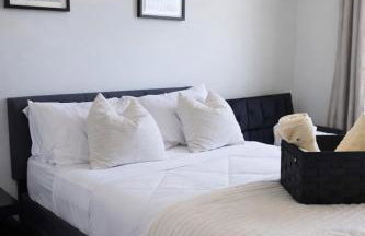 New Luxury 5BR 7BD Home Near Airport, Sleeps 10 plus - Foto 64