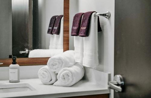 Luxury Downtown Dallas Retreat with Parking, Pool, Gym - Foto 26