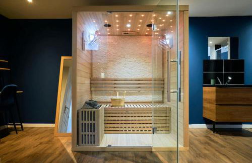 NG Prestige - Nain I Suite Spa Privatif Premium I Jacuzzi - Sauna - Netflix - Projecteur - Foto 9