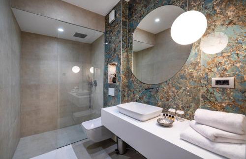 Luxury Villa Novita with Pool - Photo 56