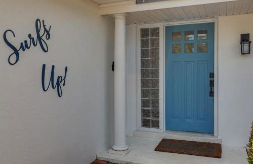 Surfs Up - retreat at the beach with heated pool - Foto 9