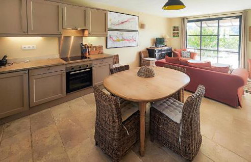 Awesome Home In Saint-Laurent-De-La-Ca - Foto 16