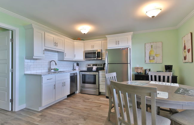 Tradewinds Beach Resort - Foto 28