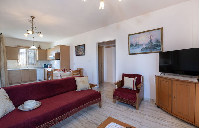 Modern Holiday Home in Sfakaki - Photo 12