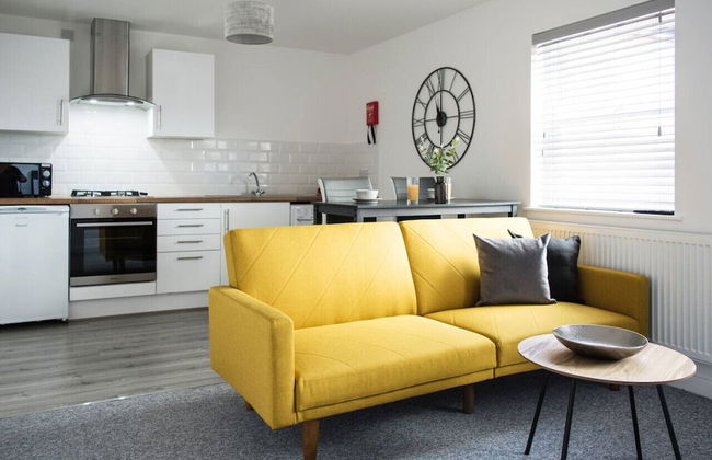 Whitemoor Suite Leamington Spa - Photo 6