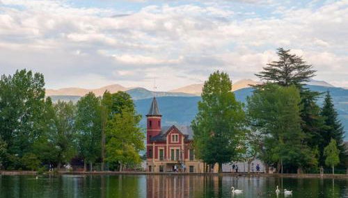 Preciosa casa con jardín y piscina - Foto 4