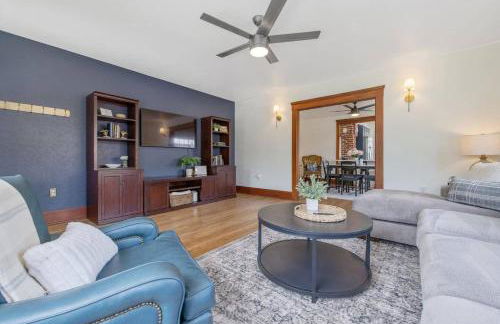 2 bed, 2 bath, historic beauty, walk downtown - Foto 12