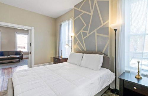 Pet-Friendly Benton Park 1BR Apt with Private Backyard - Foto 14