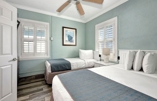 Shoreline Suites & Cabana Cottages - Foto 39