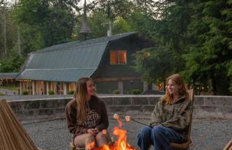 Hot Tub, Sauna, Cold Plunge - 1 mile from Rainier NP - Sleeps 8 - Foto 4