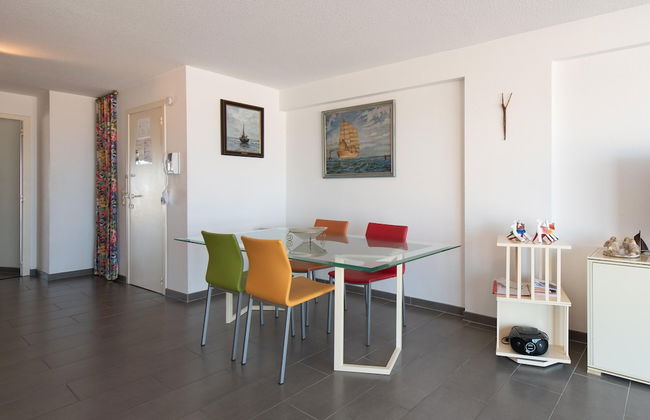 Apartment in Belgium With Stunning Sea View - Photo 17