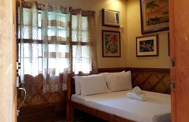 Villa Anastacia White Beach Puerto Galera - Photo 5