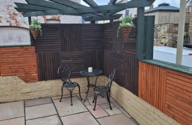 The Frankie Suite - Photo 9