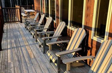 Secluded Cabin with Fireplace and Games in Lily Bay Township, Maine - Foto 28