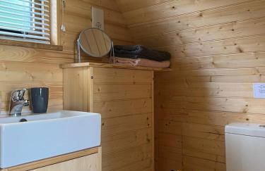 Cosy Cabins at Westfield Farm, Isle of Wight - Photo 56