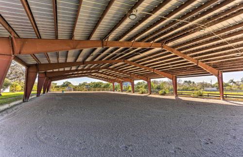 Rustic Palm City Vacation Rental on Horse Farm - Photo 18