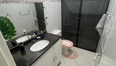 Apartamento completo e elegante, BEM LOCALIZADO. - Foto 4