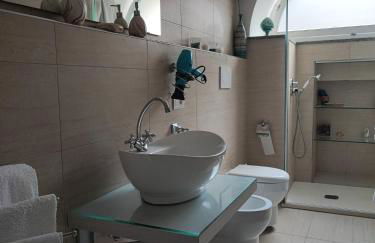 Amalfi Small Wonder Tiny Town House - Foto 10