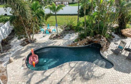 Grotto Pool House, 3 bed, 2 bath, IMG 3 miles, AMI - Foto 53