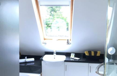 Luxury, private, secure self-contained Coach House, near Wythall and close to the NEC - Foto 23