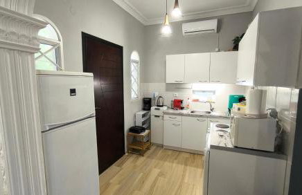 House with a pool, 2' from the beach - Foto 38