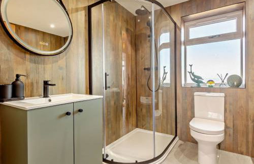 4 Bed in Huna 95612 - Photo 6