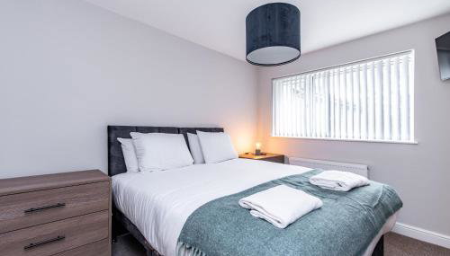 3-Bed House - Ideal for Contractors and Families - Foto 1