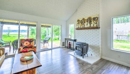 Stunning Hood Canal Getaway w/ Private Deck! - Foto 5