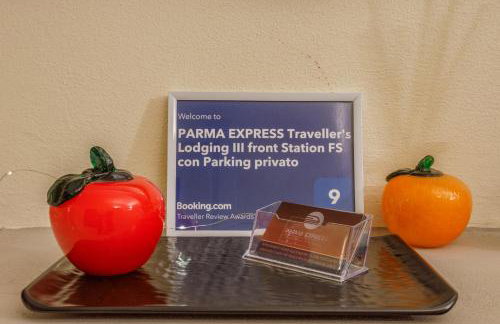 PARMA EXPRESS Traveller's Lodging front Station FS PARKING & Bicycle Storage - Foto 76