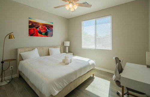 Serene 2BR Home with Premium Beds - Foto 18