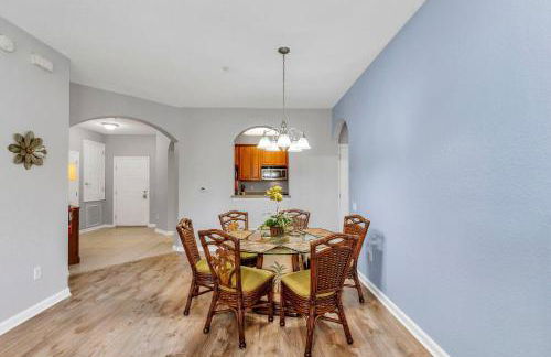 Newly Updated Condo, Near Conv. Center - Photo 27