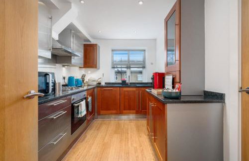 Stunning 3 Bedroom Flat, with Parking, Sleeps Six, Near Greenwich Park - Foto 43