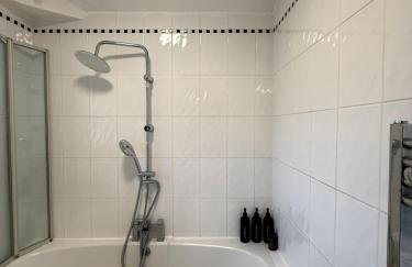 Modern 3 BR Bham HS2 Netflix Free Parking WIFI - Foto 65