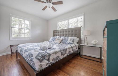 Heated Pool Oasis | Hilltop Hideaway Getaway - Foto 16