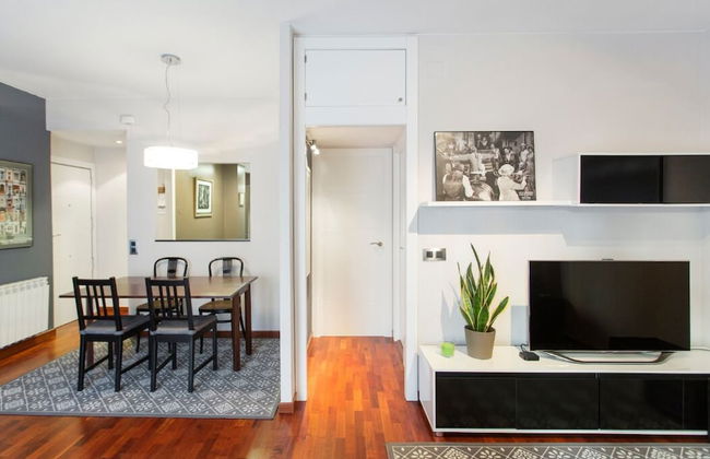 Centric Apartment Fira - Photo 12