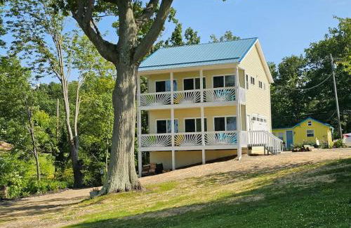 Tree-Top Lake-Front Cottage - Foto 45