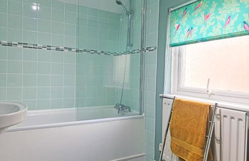 Hysryb Cottage - Photo 14