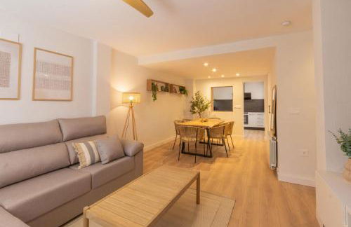 Arena Marina - Pool and relaxation near the airport - Foto 52