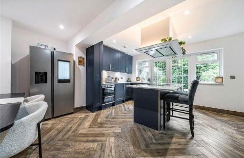 Parkgate Cottage Countryside Stay at Chelsfield Retreat - Photo 4